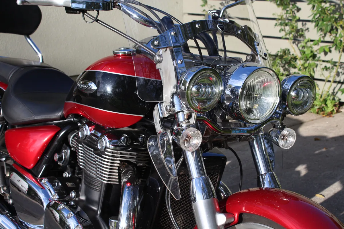 2011 Triumph Thunderbird 1600 as new - Image 2
