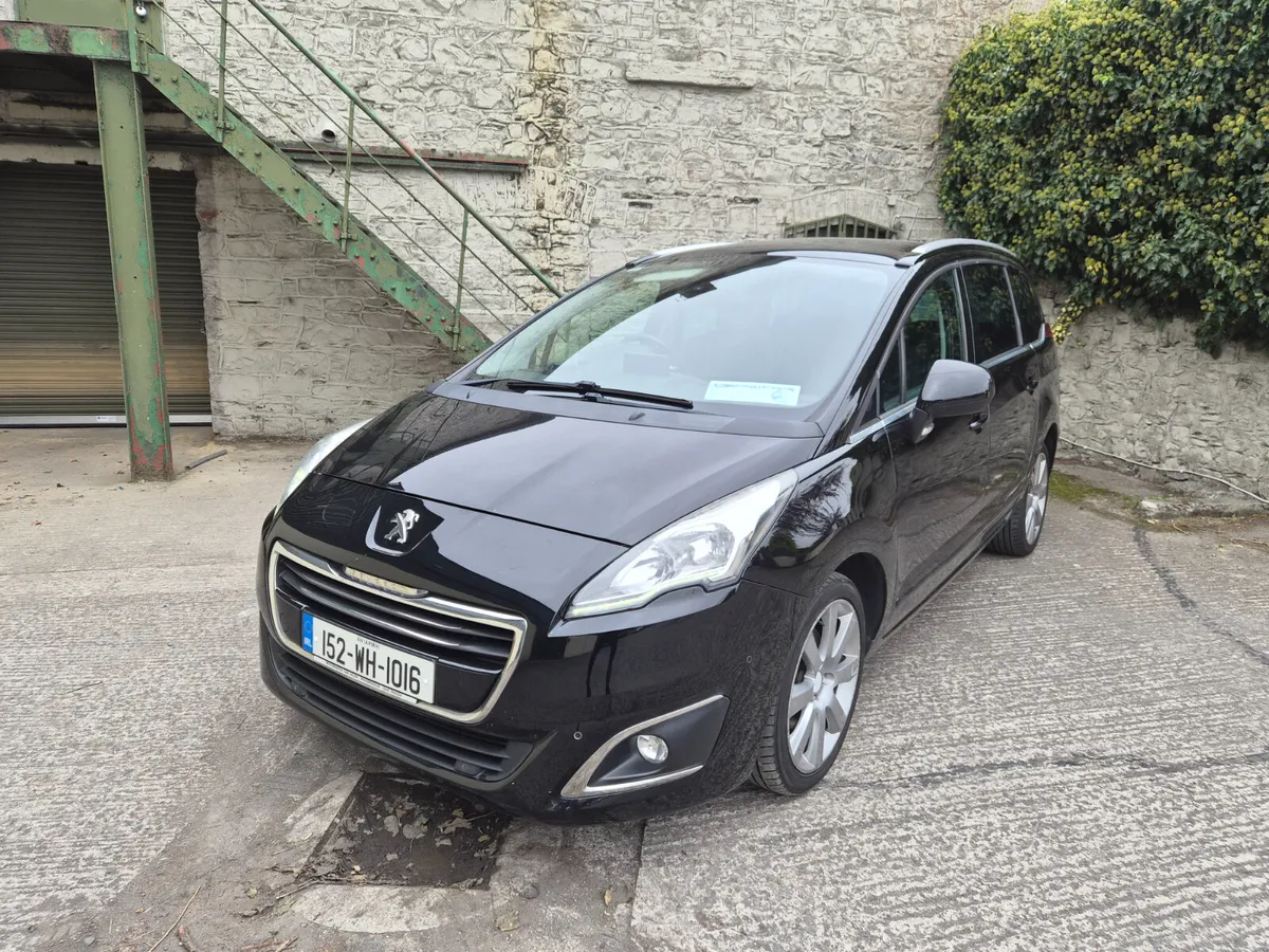 Peugeot 5008 2015 Allure 7 seater - Image 1