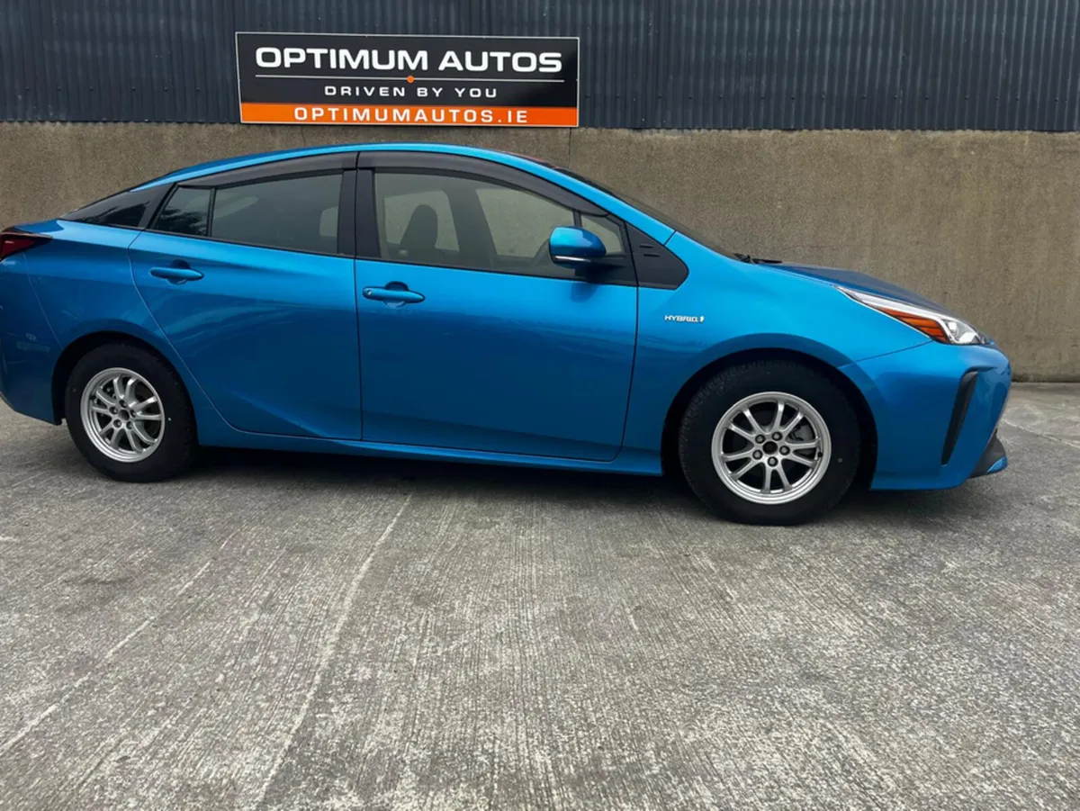 Toyota Prius AUTOMATIC SELF CHARGING HYBRID - Image 1