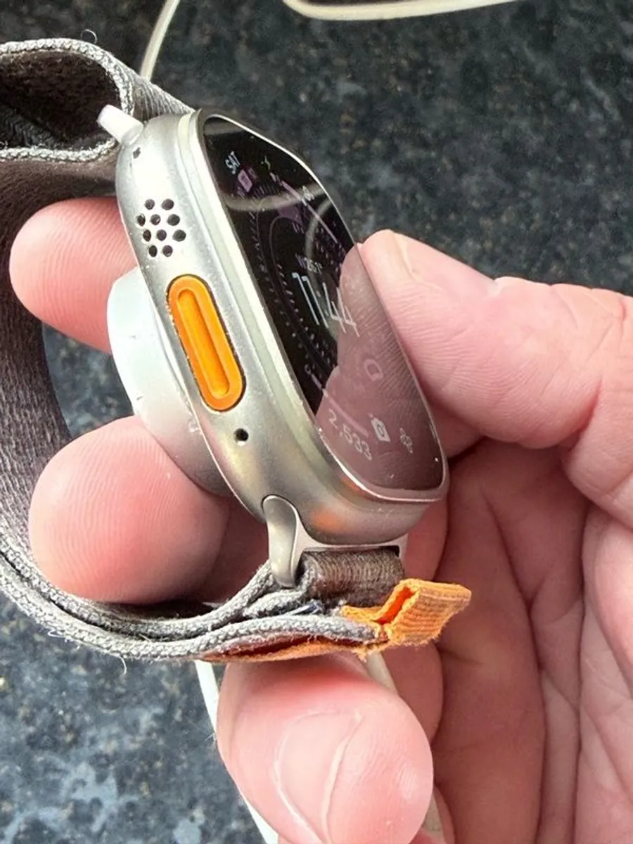 apple watch ultra series 1 - Image 2