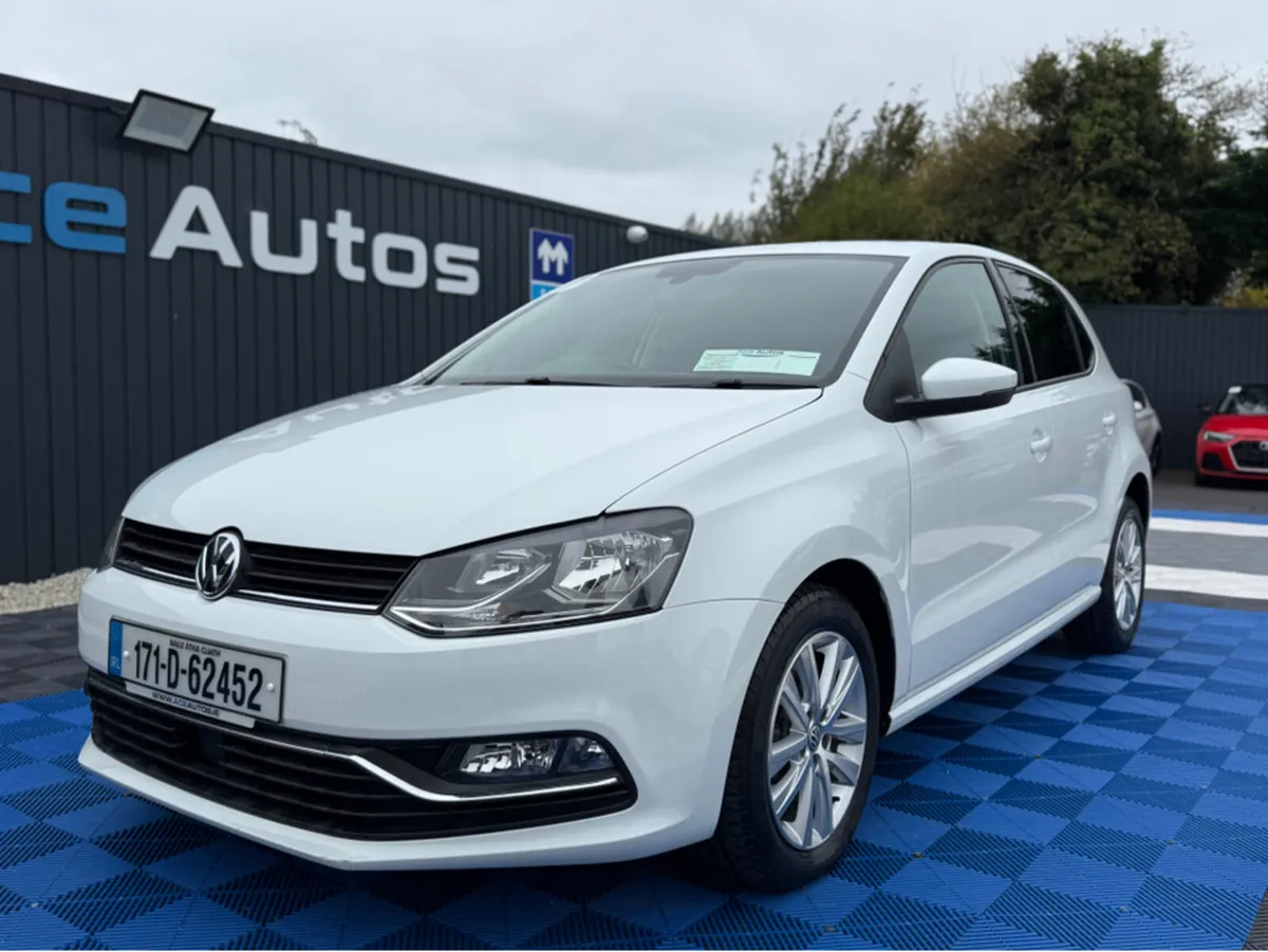 Volkswagen Polo HIGHLINE - 1.2 PETROL - AUTO - 12M - Image 2