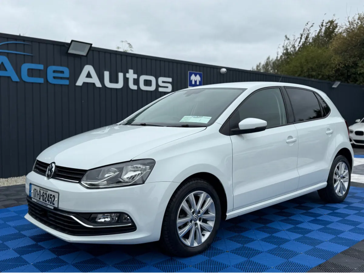 Volkswagen Polo HIGHLINE - 1.2 PETROL - AUTO - 12M - Image 3