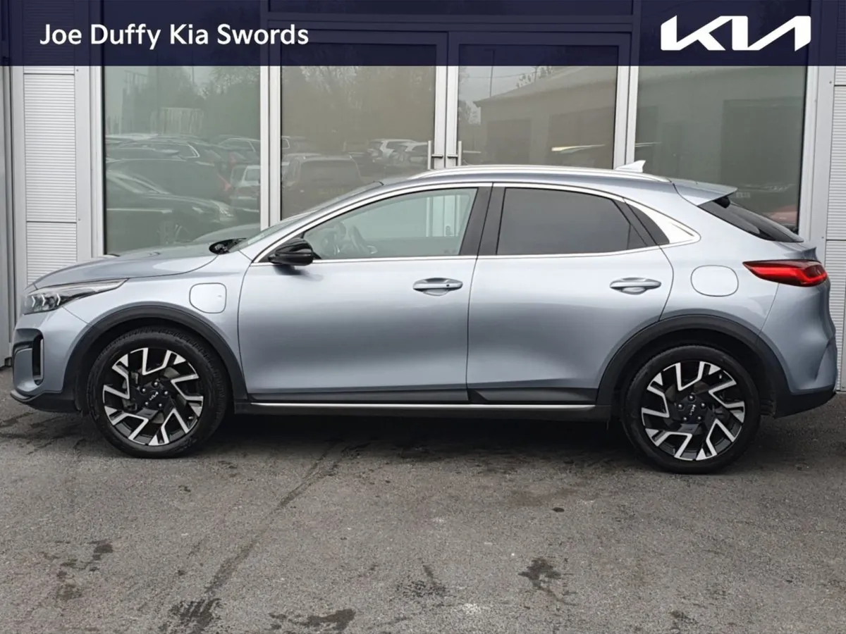 Kia Xceed 1.6 GDI Plug-in Hybrid - Image 4