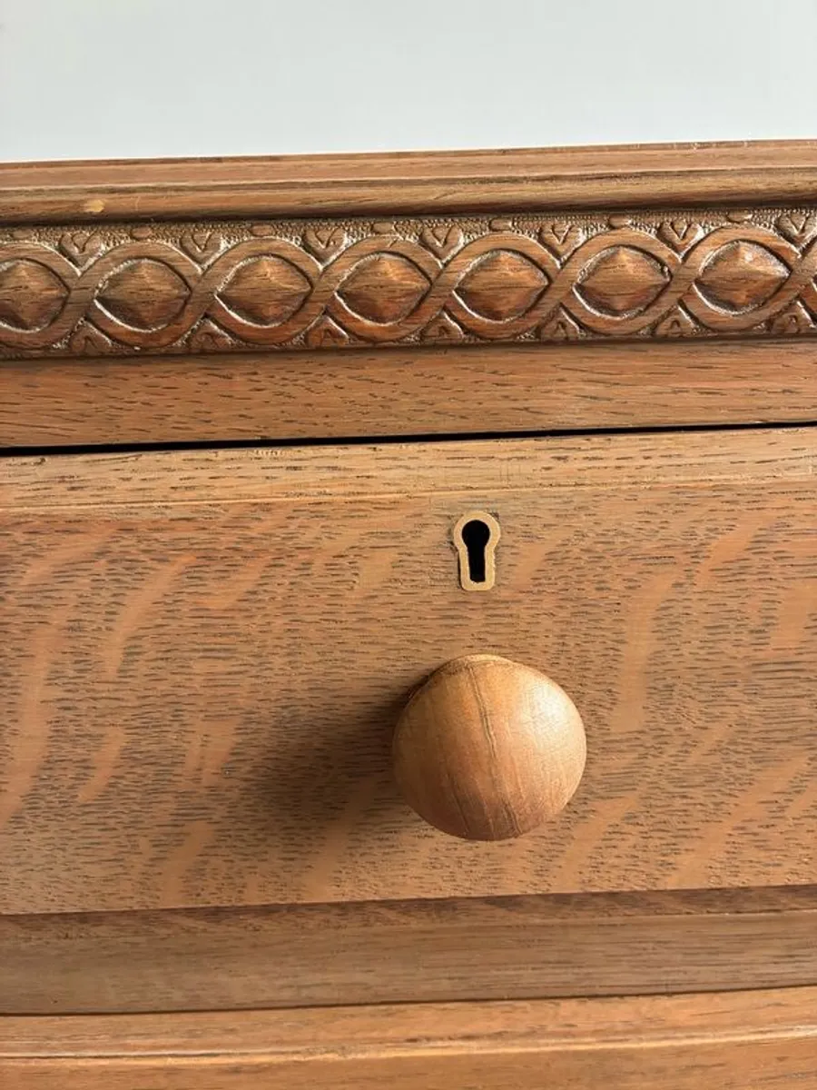 Chest of drawers - Image 3