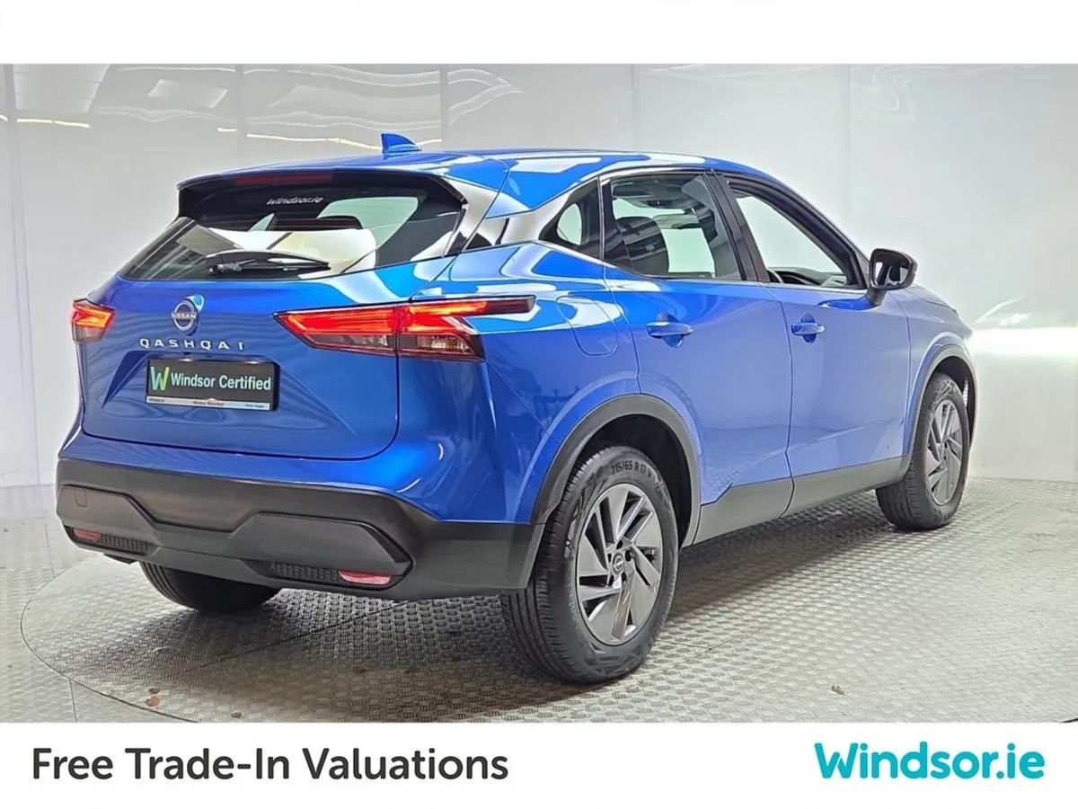 Nissan QASHQAI 1.3 PET Mild Hybrid SV - Image 3