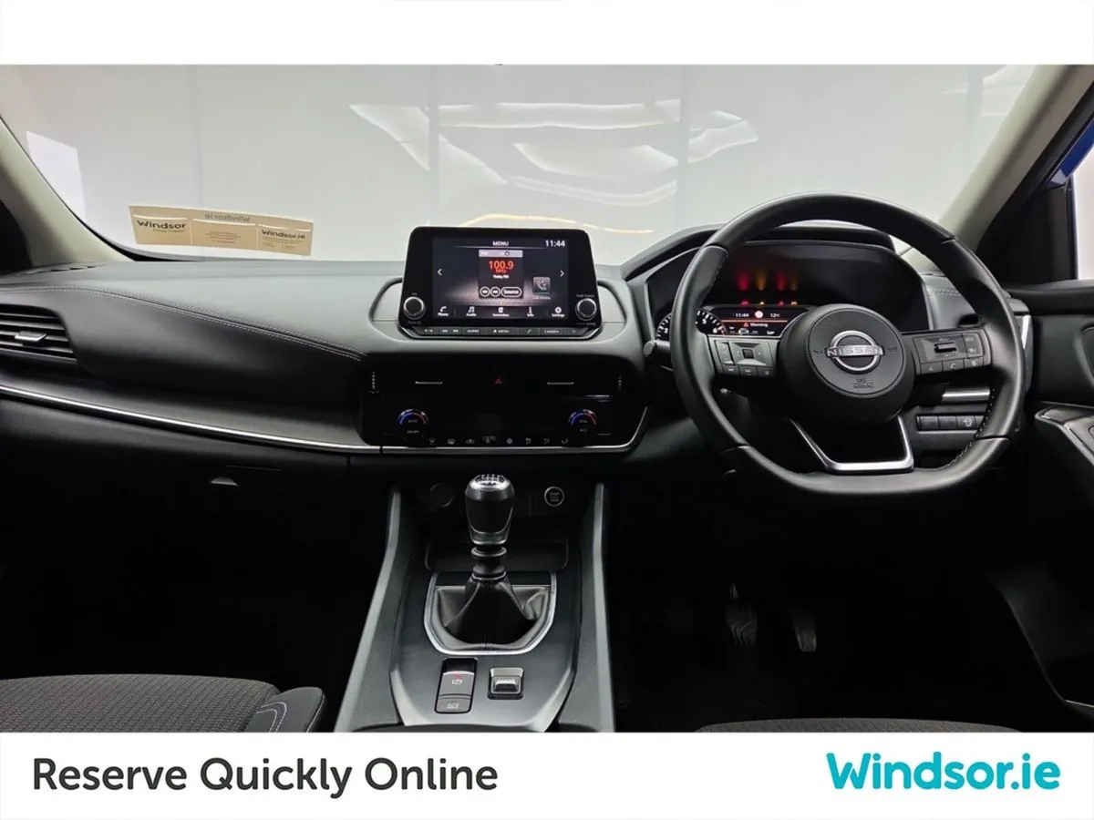 Nissan QASHQAI 1.3 PET Mild Hybrid SV - Image 4