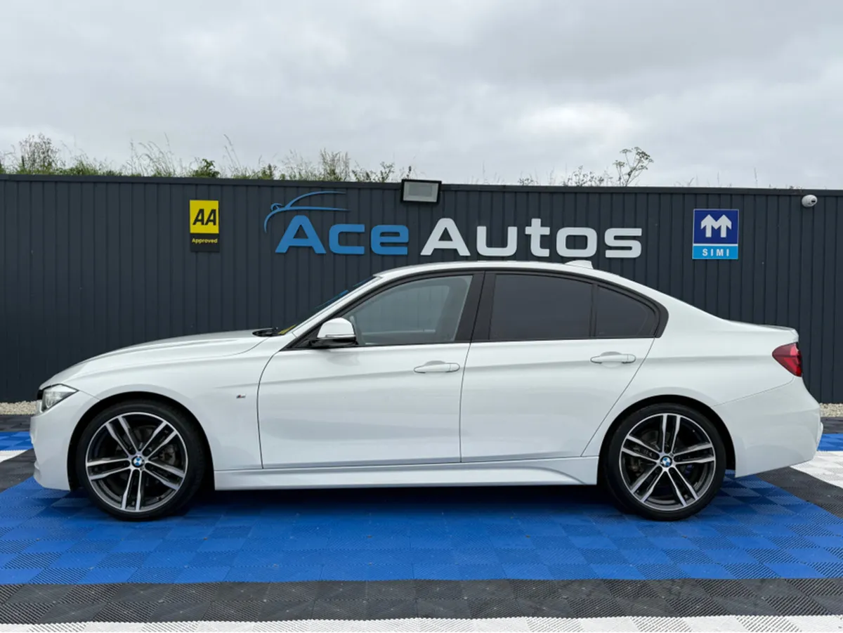 BMW 3-Series M-SPORT SHADOW EDT - 2.0L DIESEL - AU - Image 4