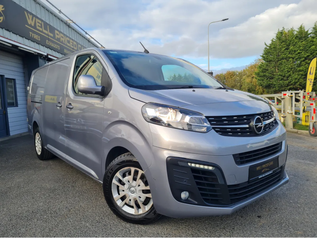 Opel Vivaro PANEL VAN SPORTIVE 3100 3100-L2H1-2 - Image 4