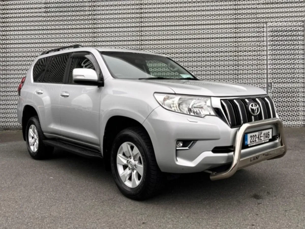 Toyota Landcruiser LWB Commercial - Image 1