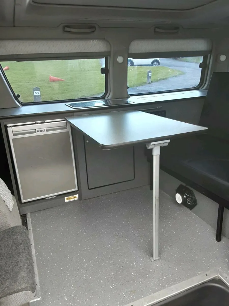 Mazda bongo - Image 4