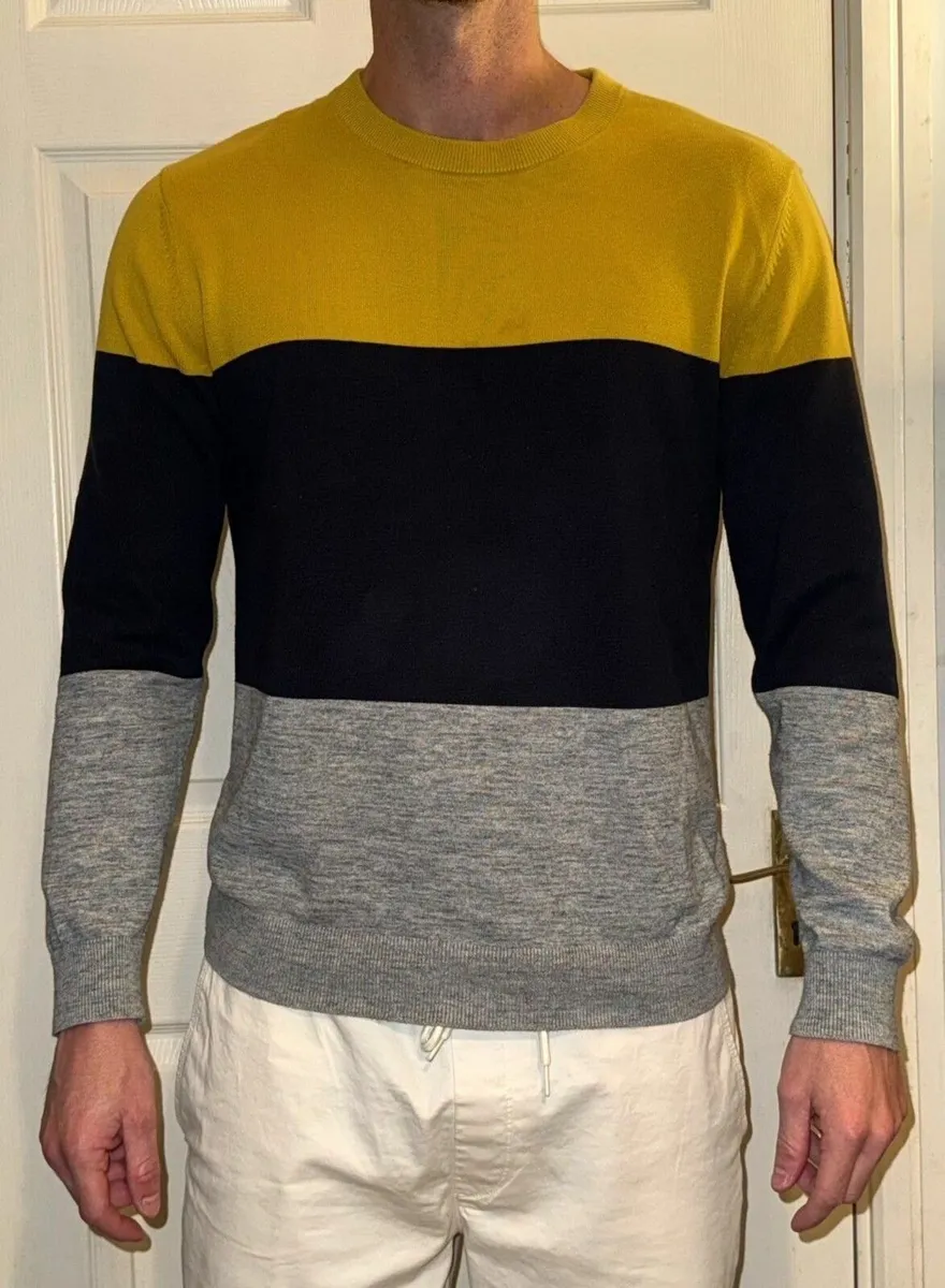 Colourblock Crew Neck Jumper - Image 1