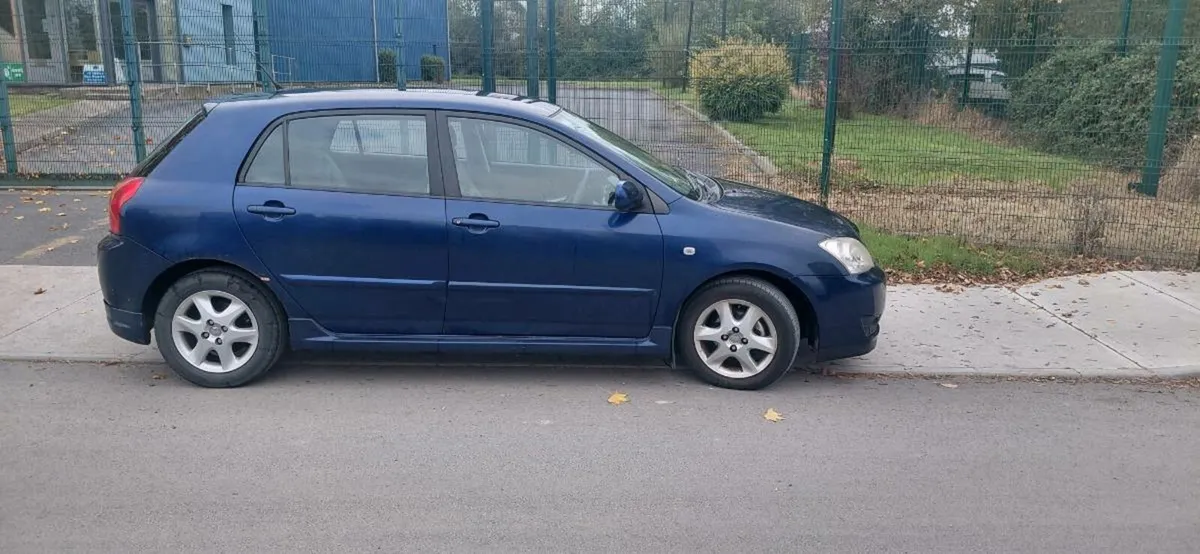 06 toyota corolla hatchback - Image 3