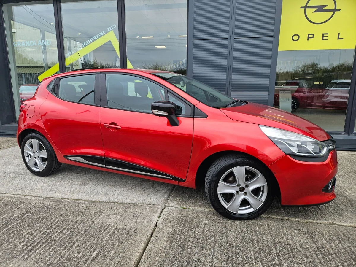 Renault Clio DYNAMIQUE NAV - Image 2