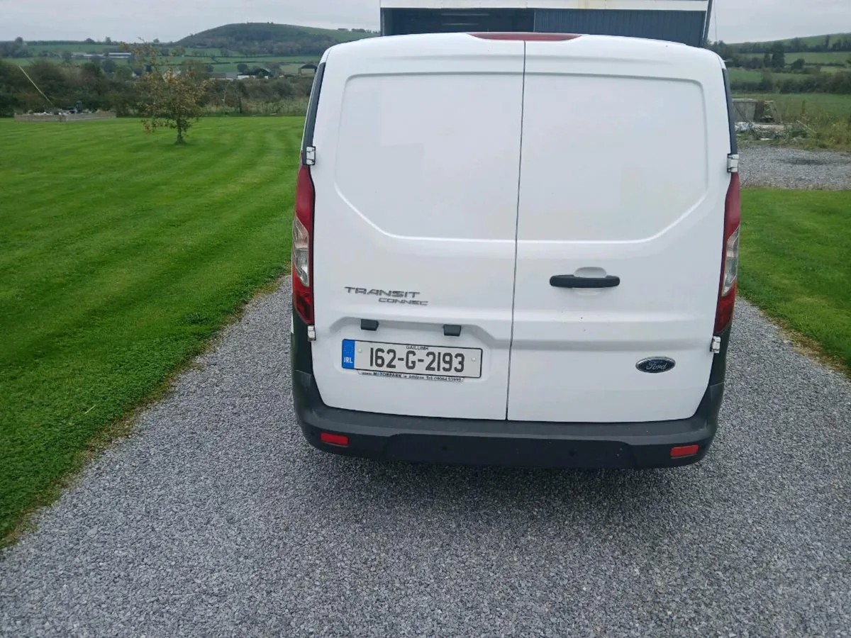 Ford Transit Connect Crew Cab - Image 3