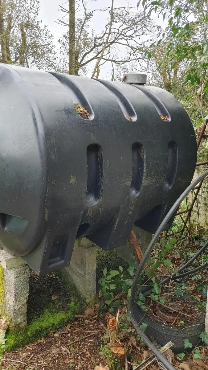 Kerosene fuel Tank like new - Image 2