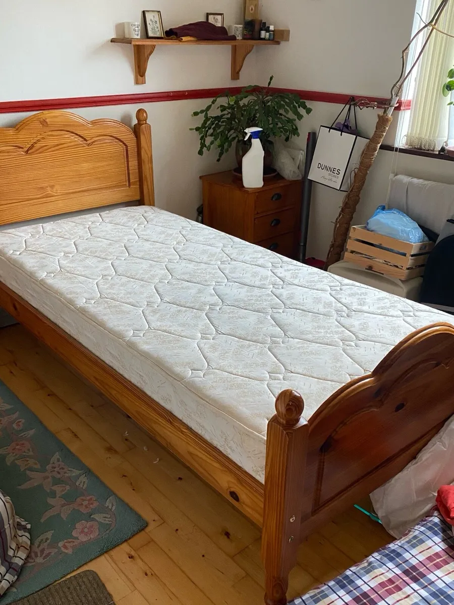 Single Bed/Mattress - Image 2