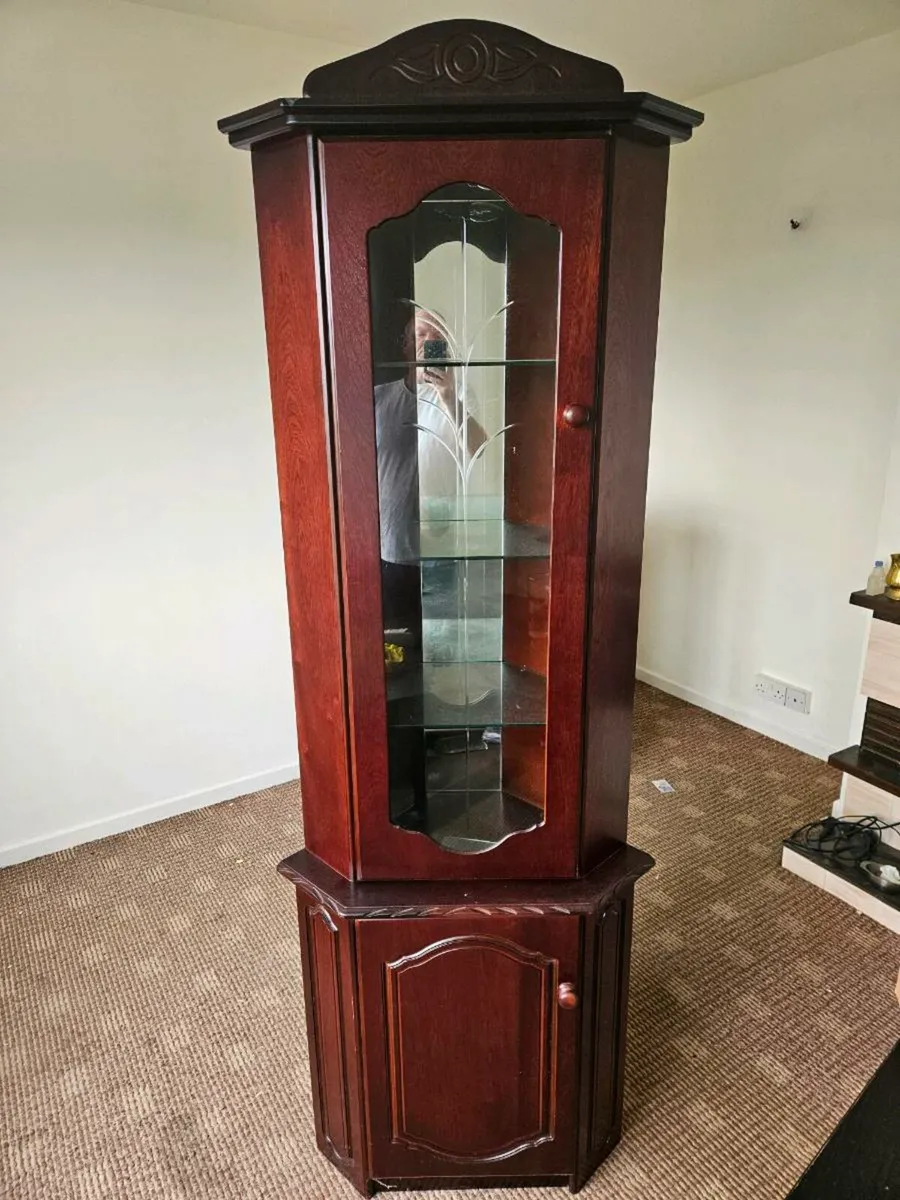 Corner units - Image 1