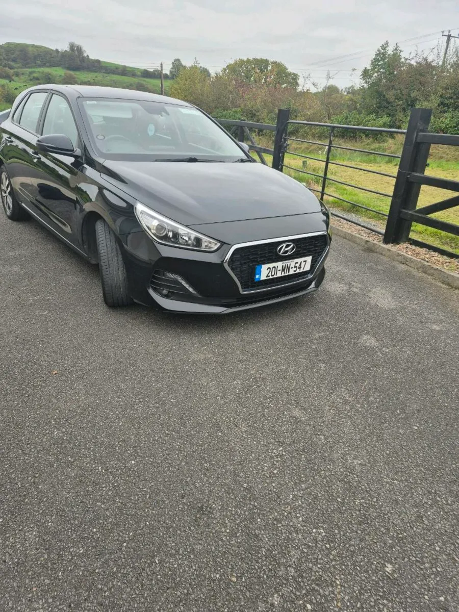 Hyunda i30 - Image 1