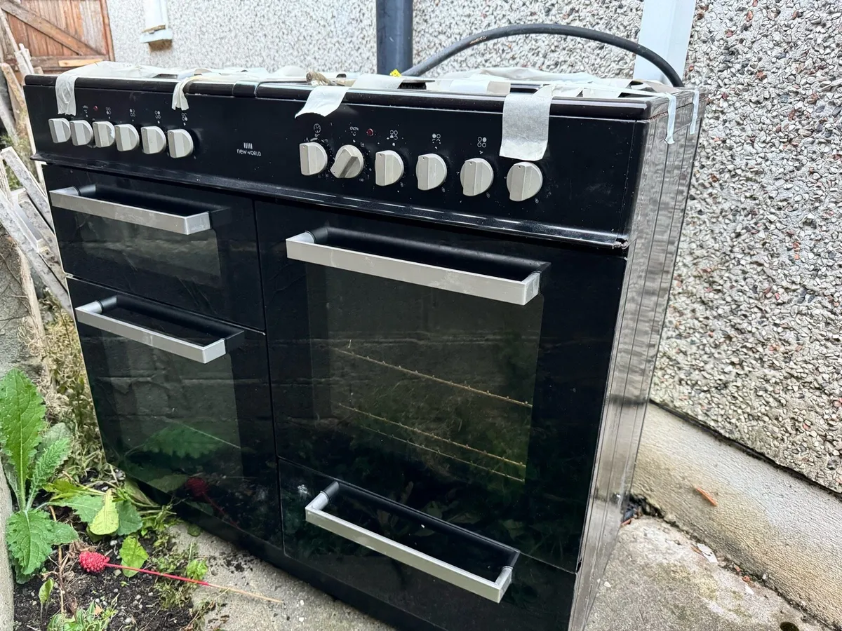 gas cooker - Image 1