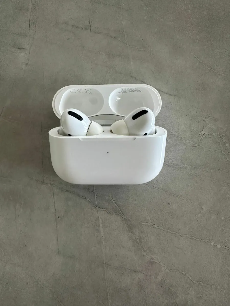 Airpods Pro 1 - Image 1
