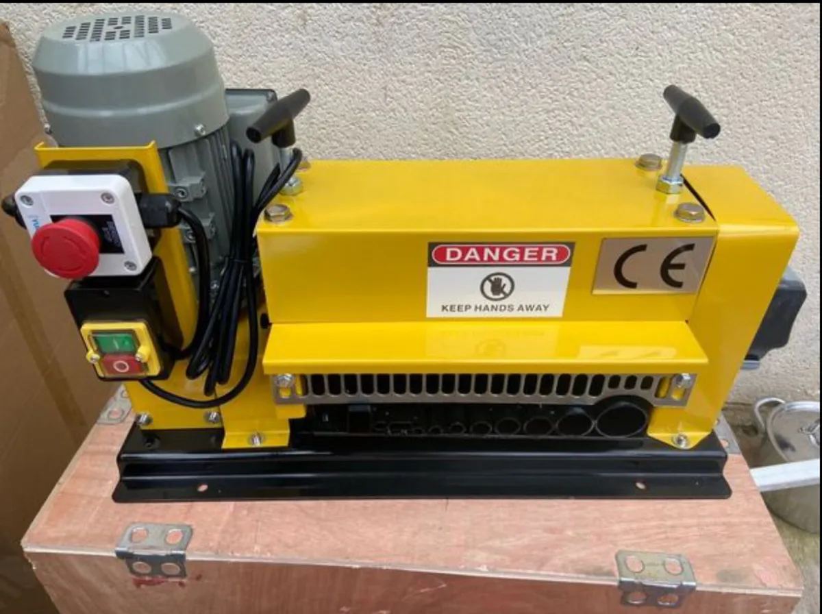 New 1.5-40MM Wire Stripping Machine 370W - Image 2