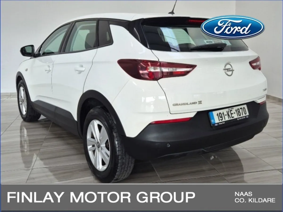 Opel GRANDLAND X SC 1.2i 130PS 6 Speed Auto  Full - Image 3