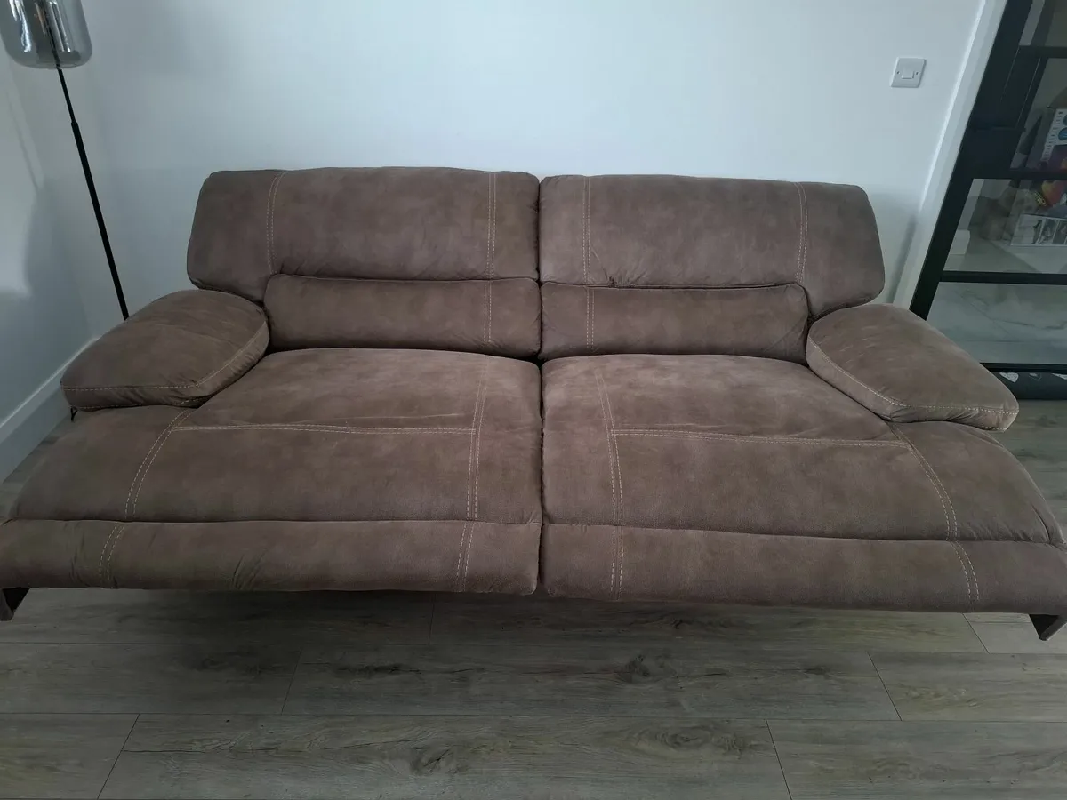 Sofa - Image 4