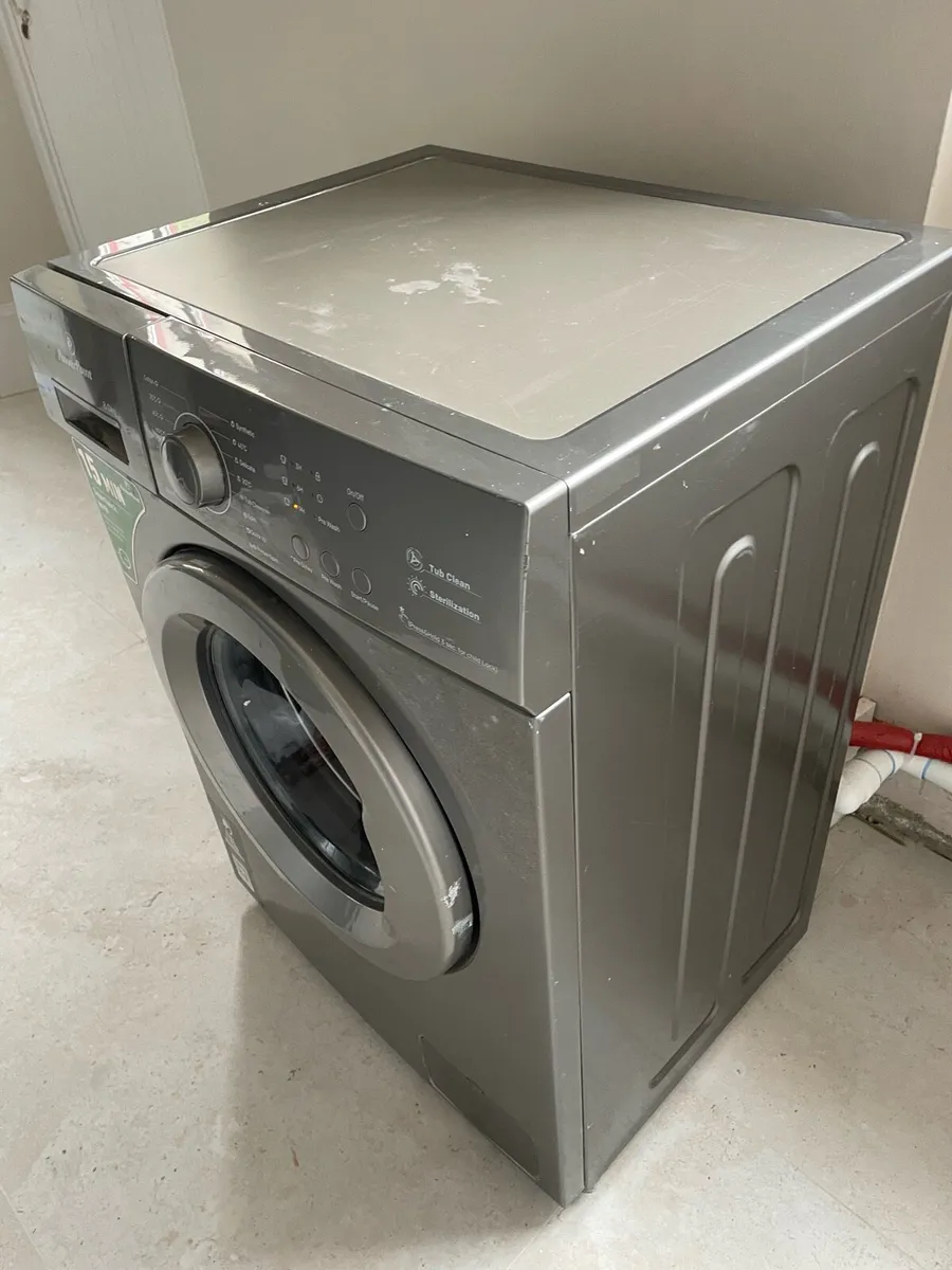 Washing machine - Image 2