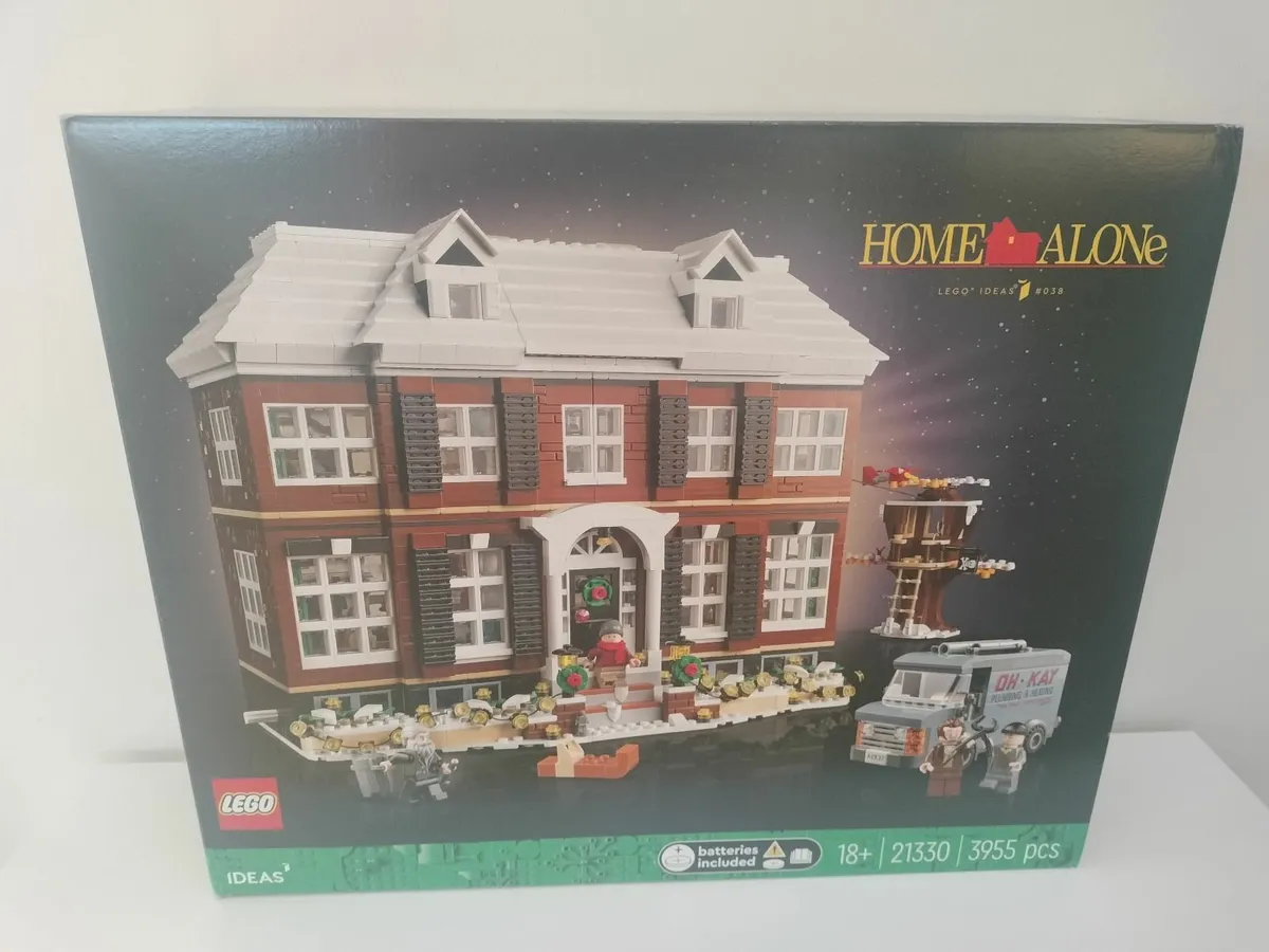 Lego Home Alone House - Image 1