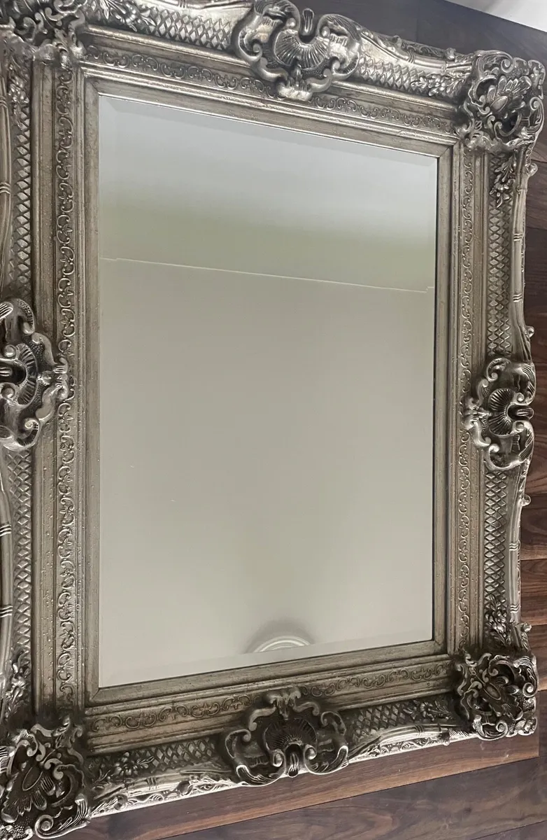Mirror - Image 1