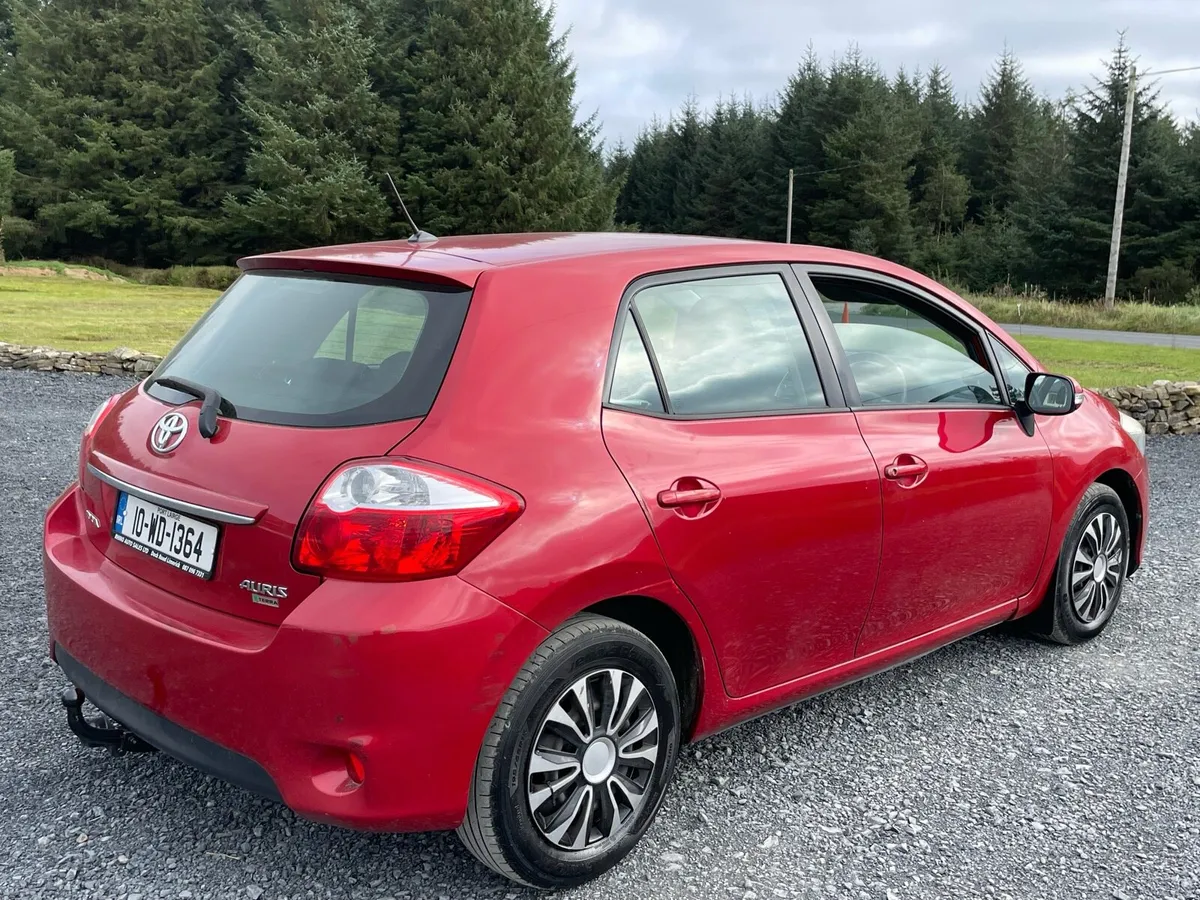 2010 Toyota auris - Image 3