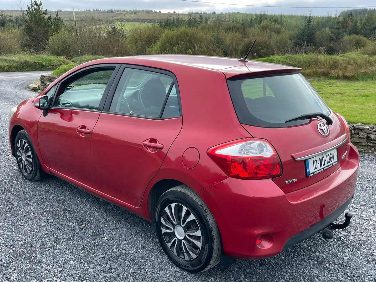 2010 Toyota auris - Image 4