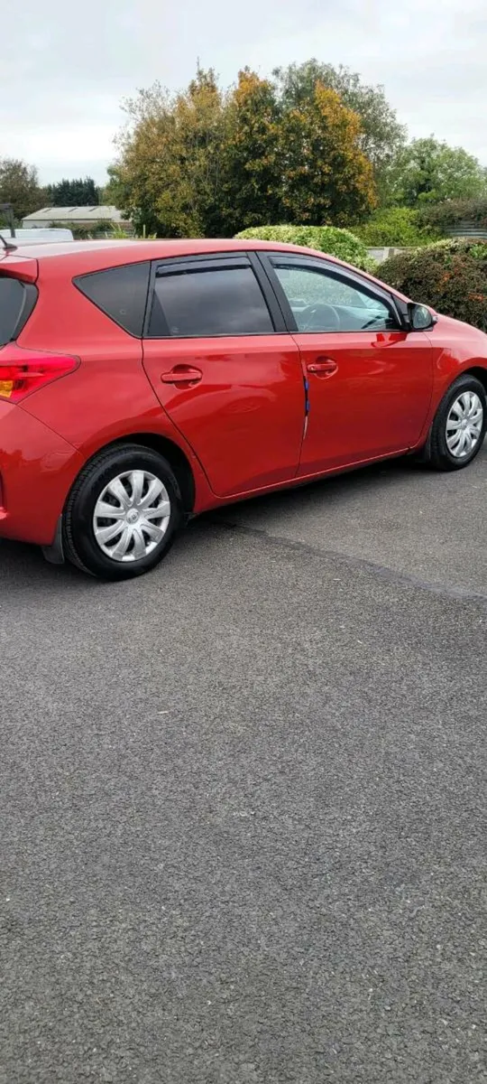 Car - Image 2