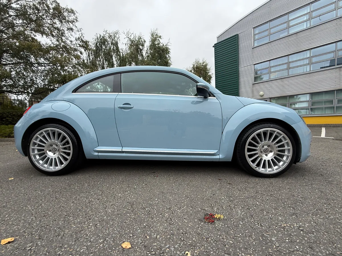 VW Beetle 1.2 TSI DSG High Spec - Image 3
