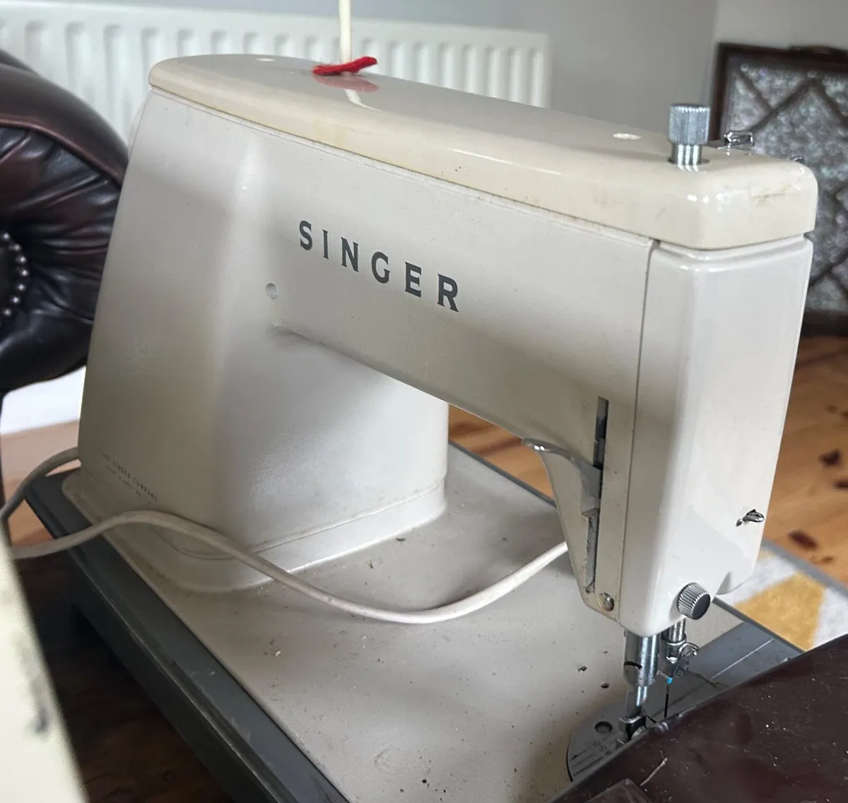 Singer Sewing Machine - Image 1