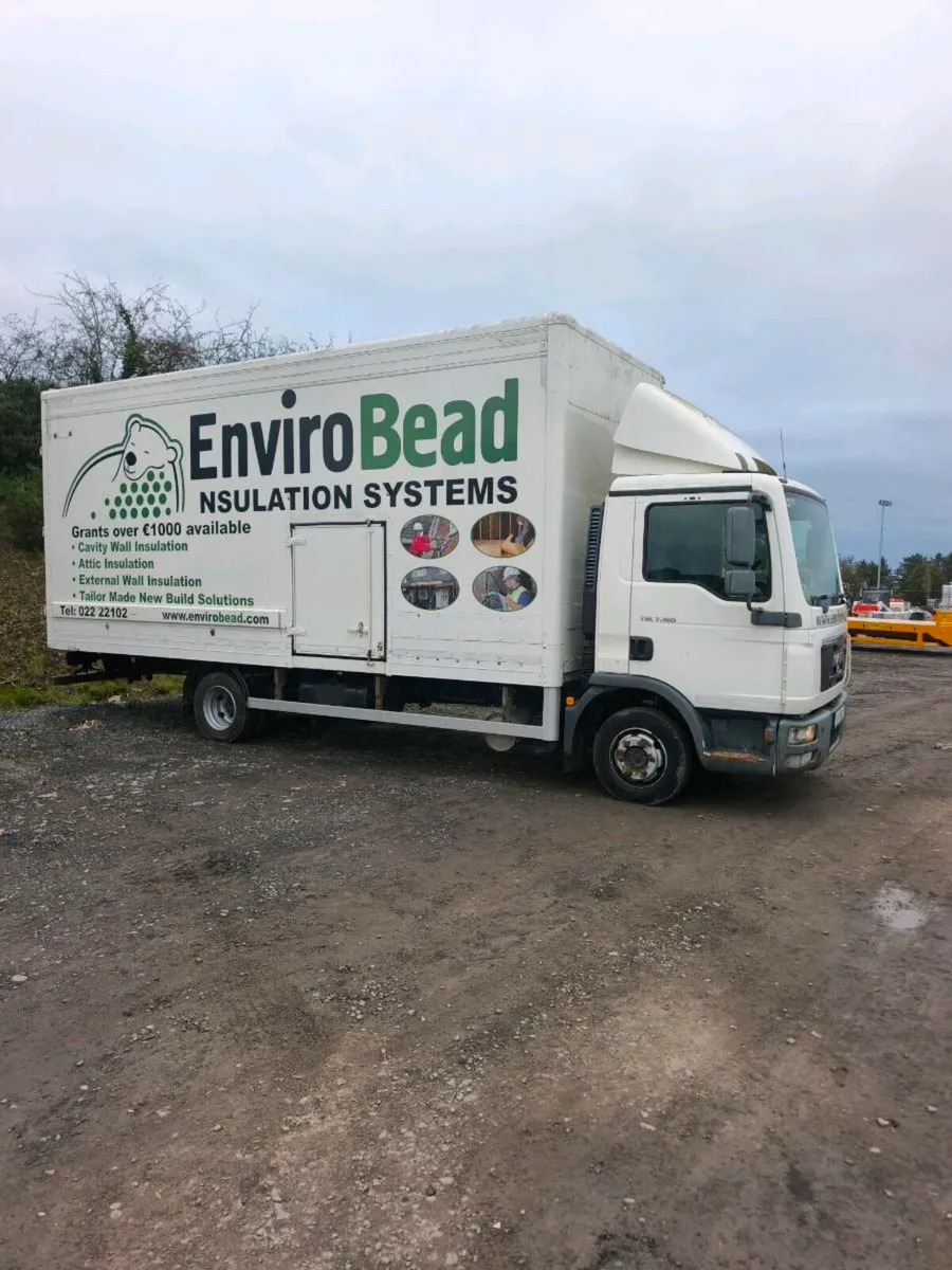 MAN TGL7.180 4x2 Box Lorry, Manual - Image 4