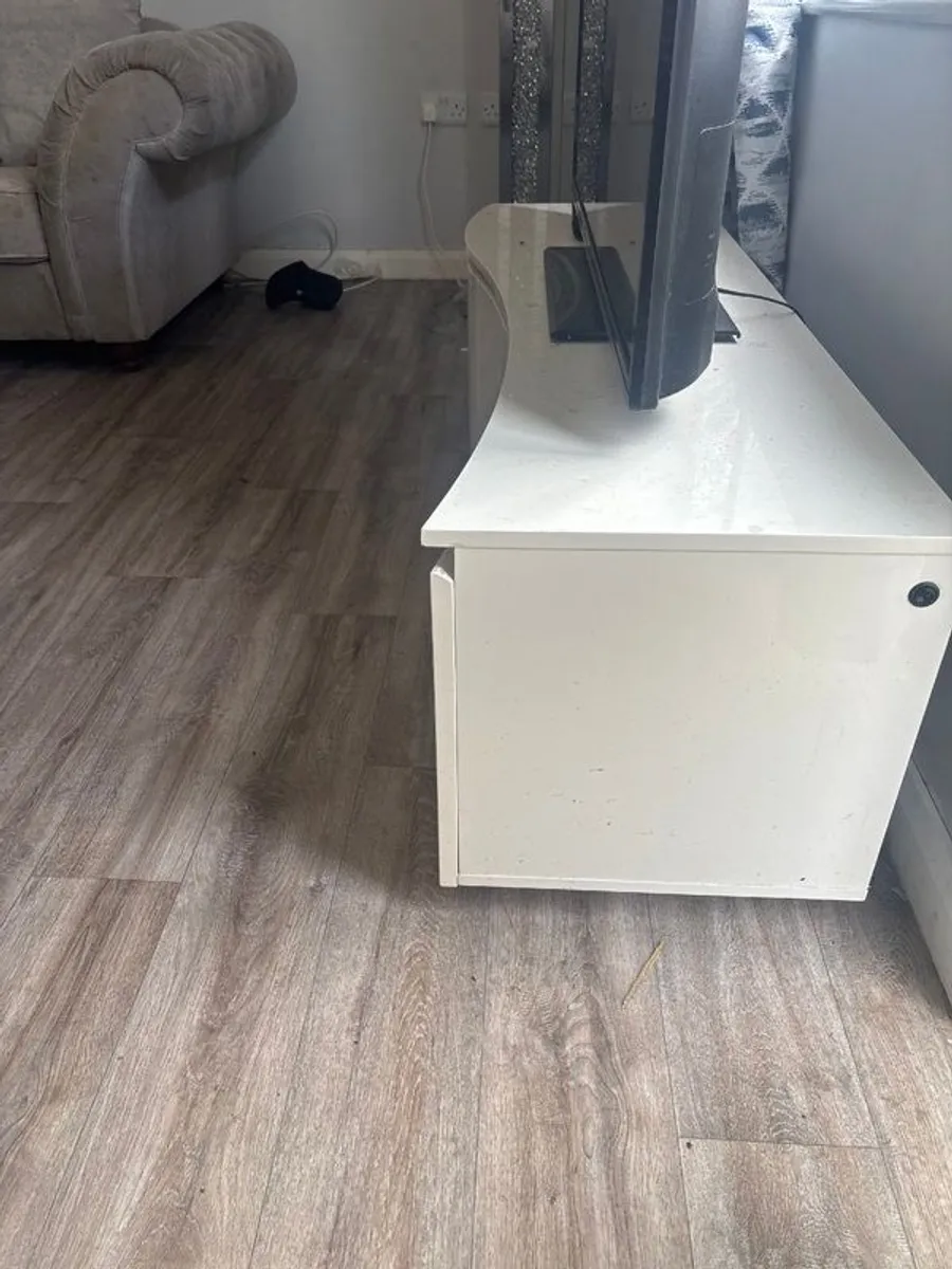 Tv unit - Image 3