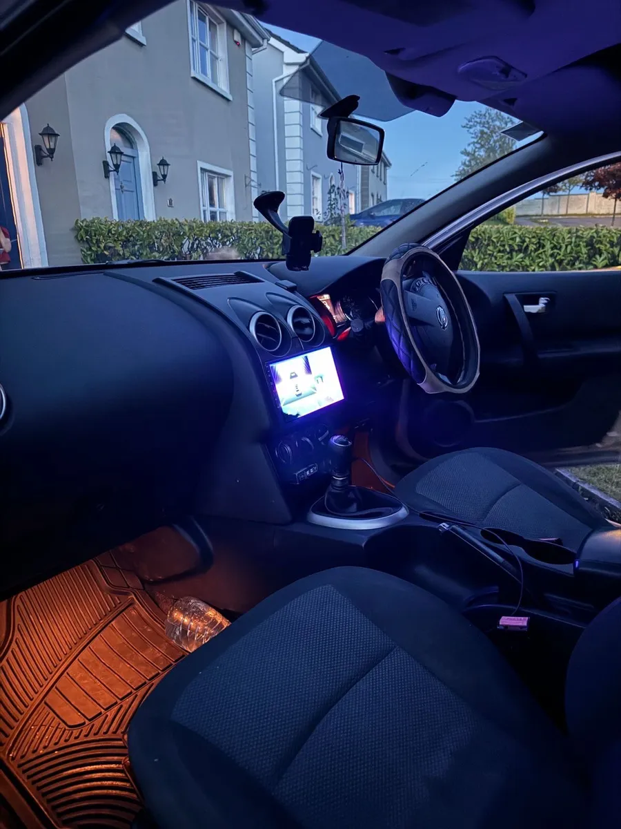 Nissan Qashqai 2010 - Image 3