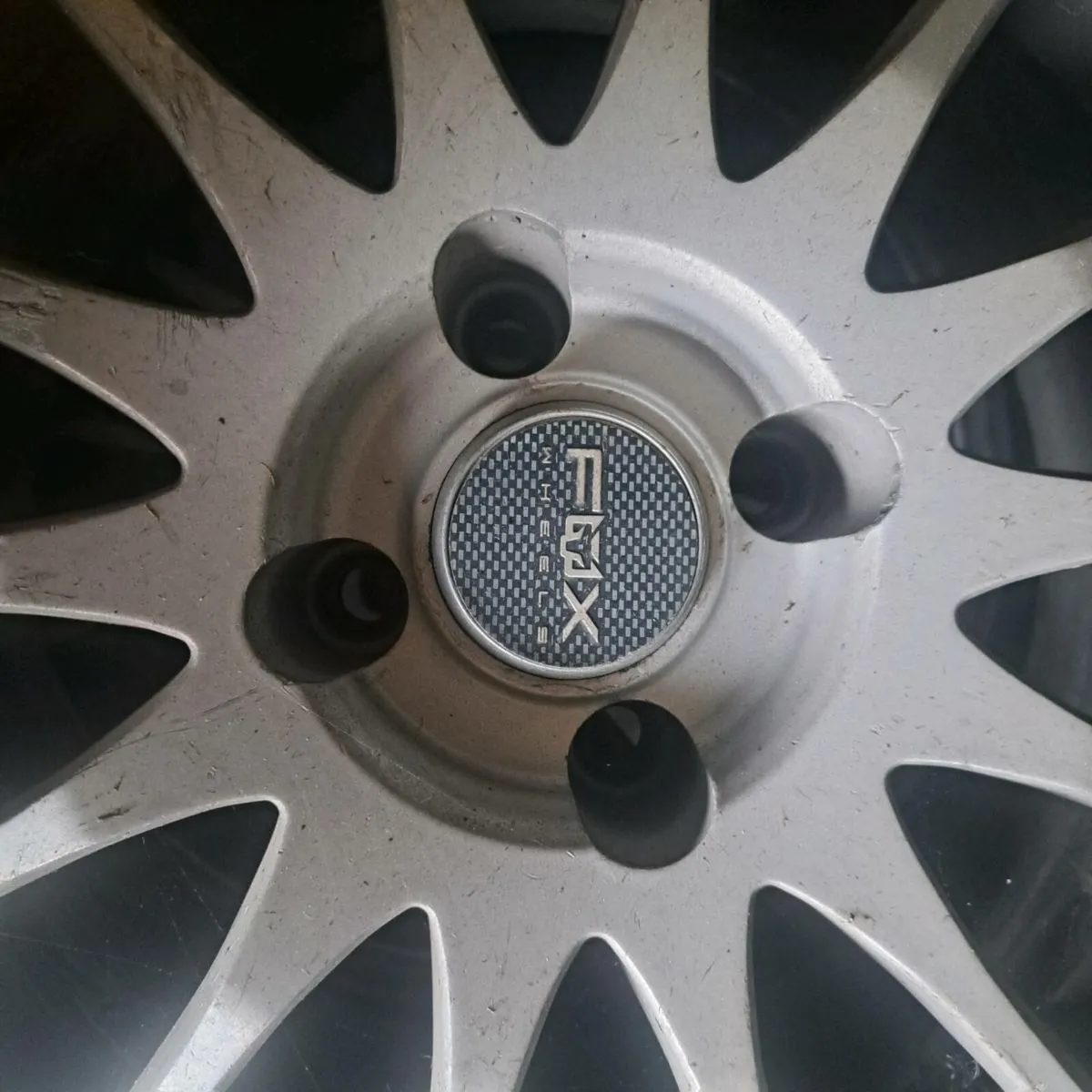 15" Fox Alloy wheels with 4 brand new tyres 4x108 - Image 3