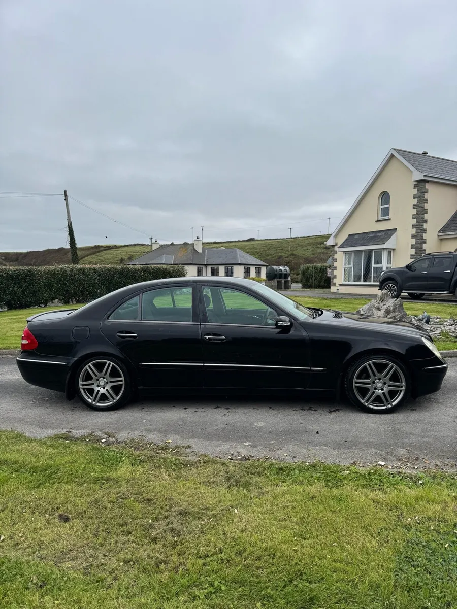 Mercedes E200 - Image 1