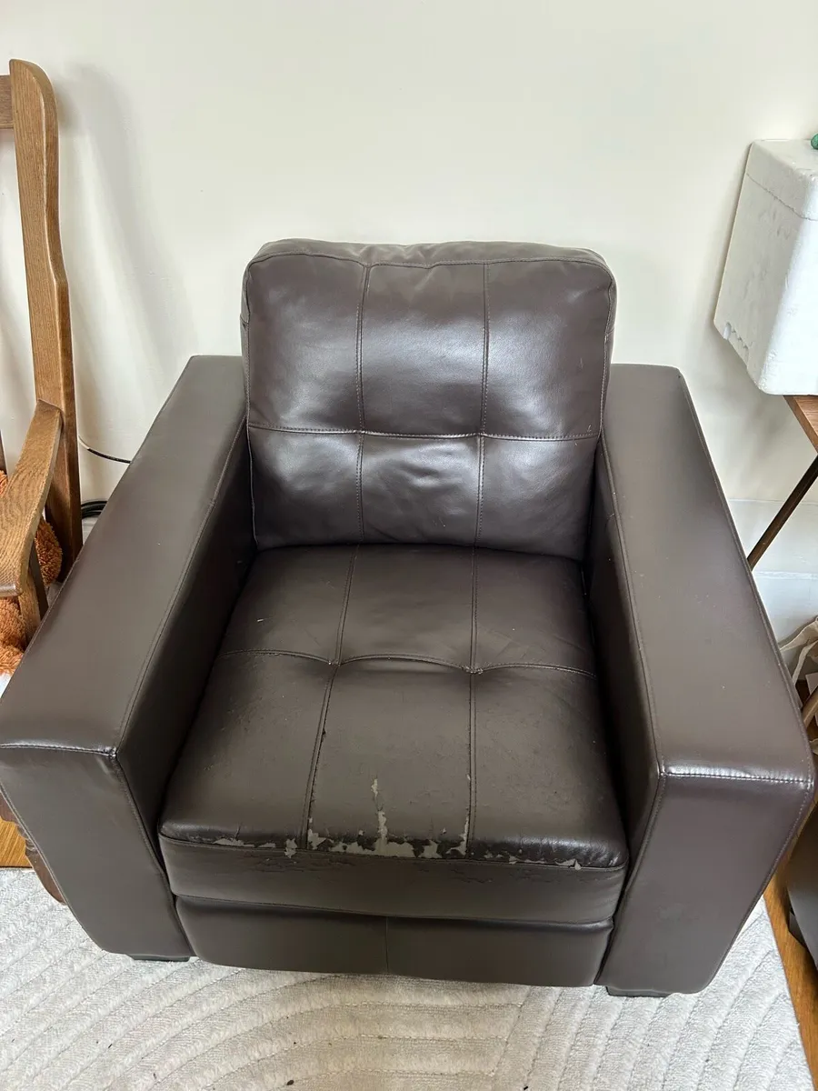 Arm chair