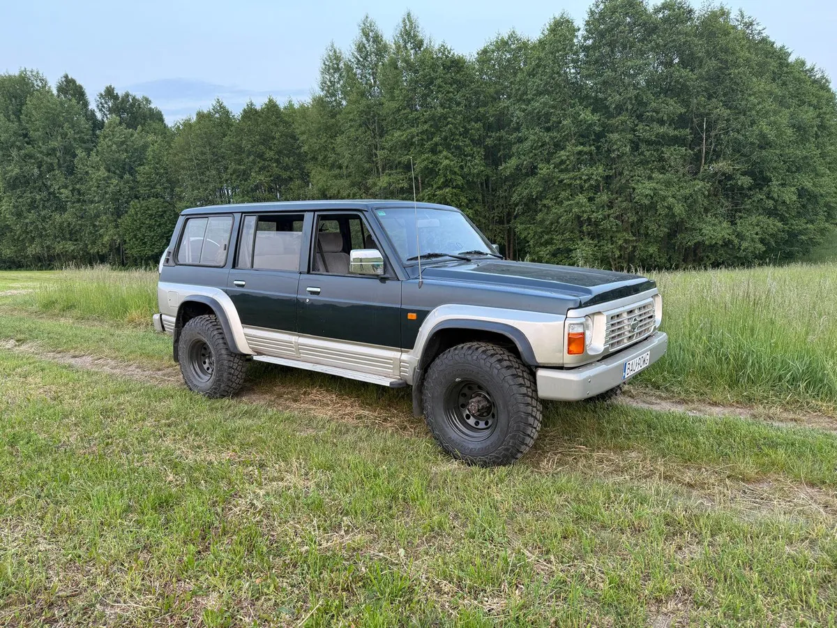 Nissan Patrol GR Y60 2.8 LWB 7Seater LHD - Image 2