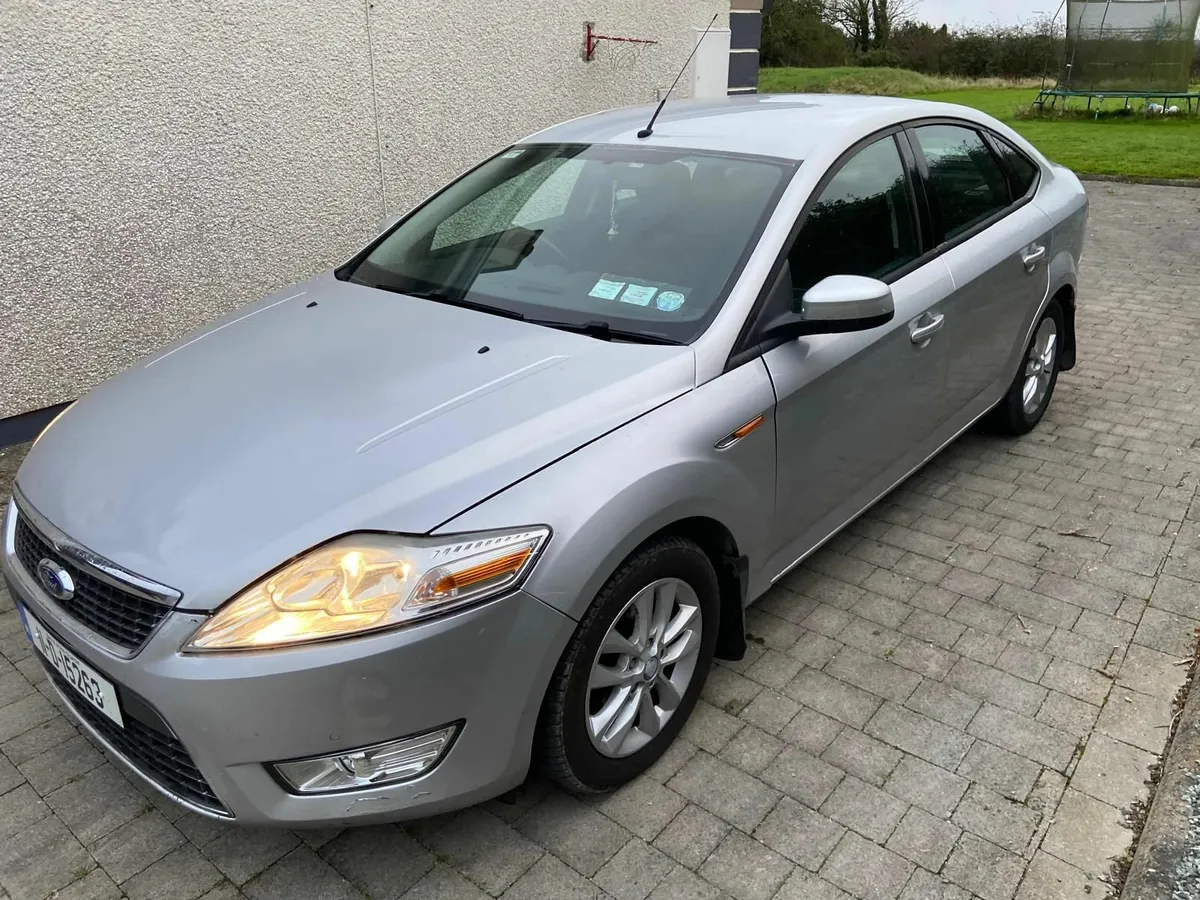 Ford Mondeo 2011 - Image 1