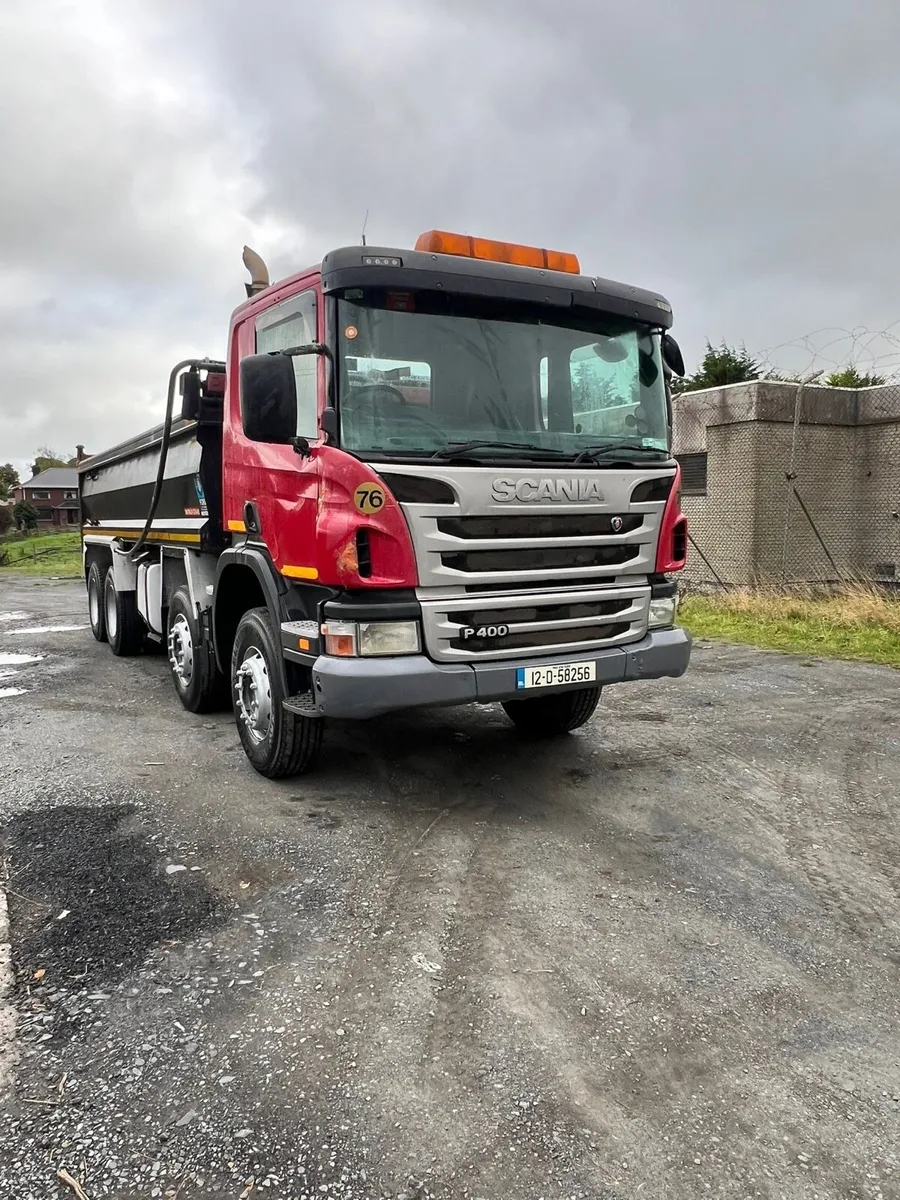 2012 Scania P400 8x4 manual Tipper - Image 2