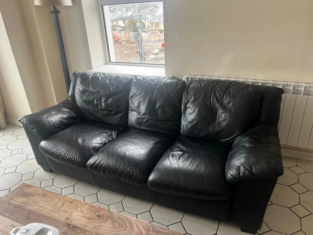 3 seater leather sofa