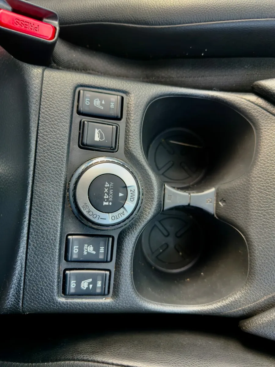 2018 Nissan X-Trail Hybrid  4WD 360° Camera - Image 3