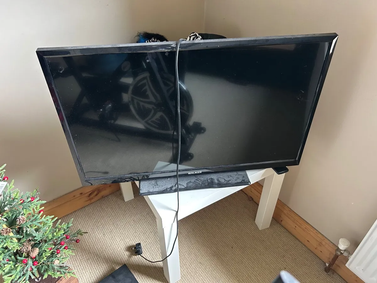 TV - Image 3