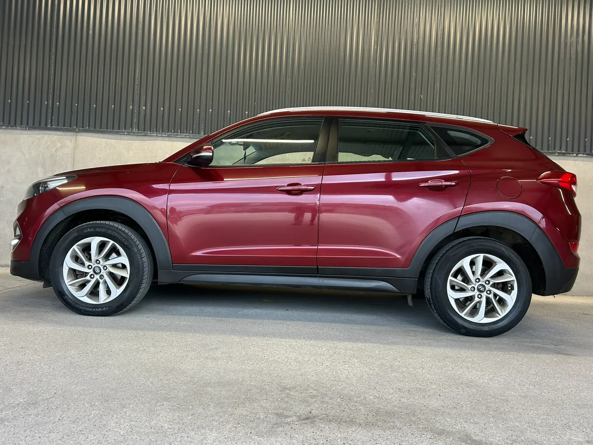 2015 HYUNDAI TUSCON 1.7 SE - Image 3