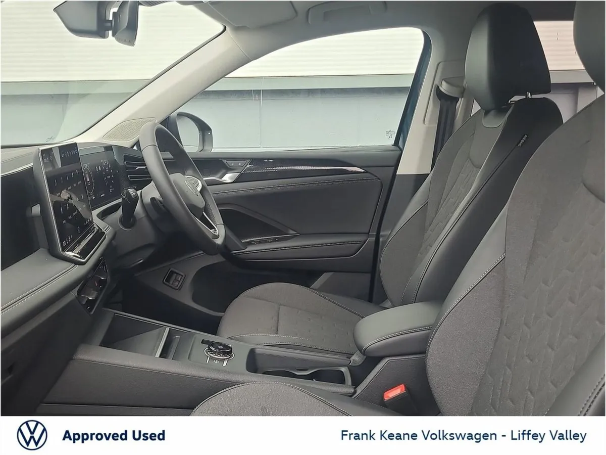 Volkswagen Tiguan Match Phev Auto 1.5tsi  petrol - Image 4