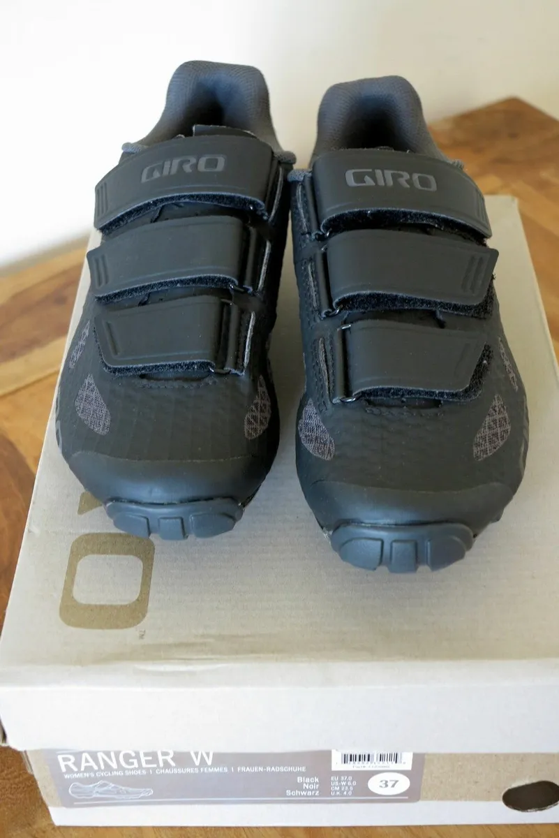 Giro Womens MTB Cycling Shoes EU 37 UK 4 -like new - Image 3